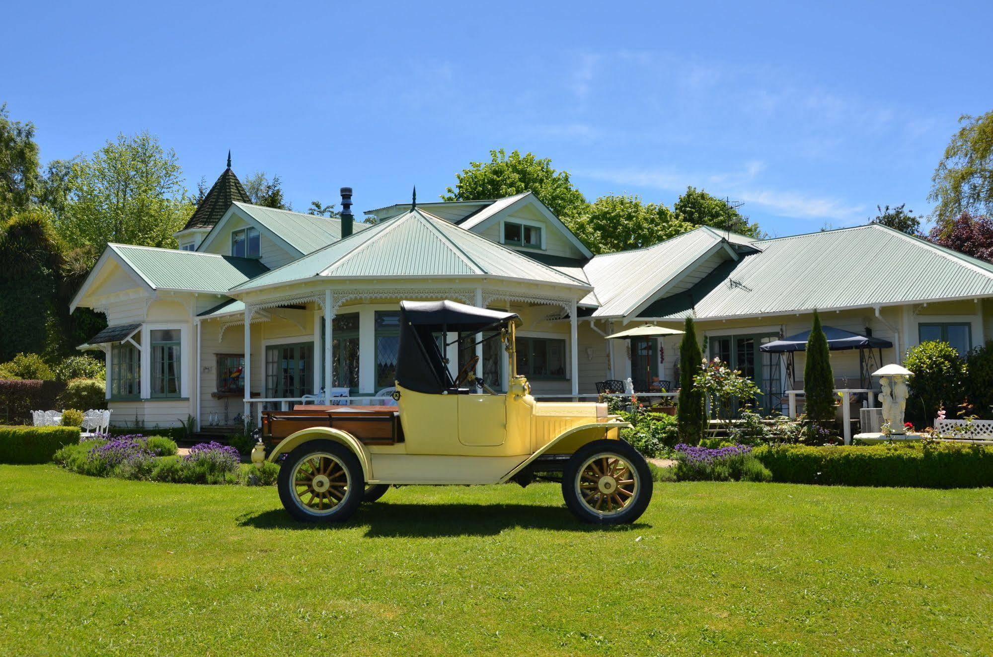 Country Villa Estate Ngongotaha Bagian luar foto